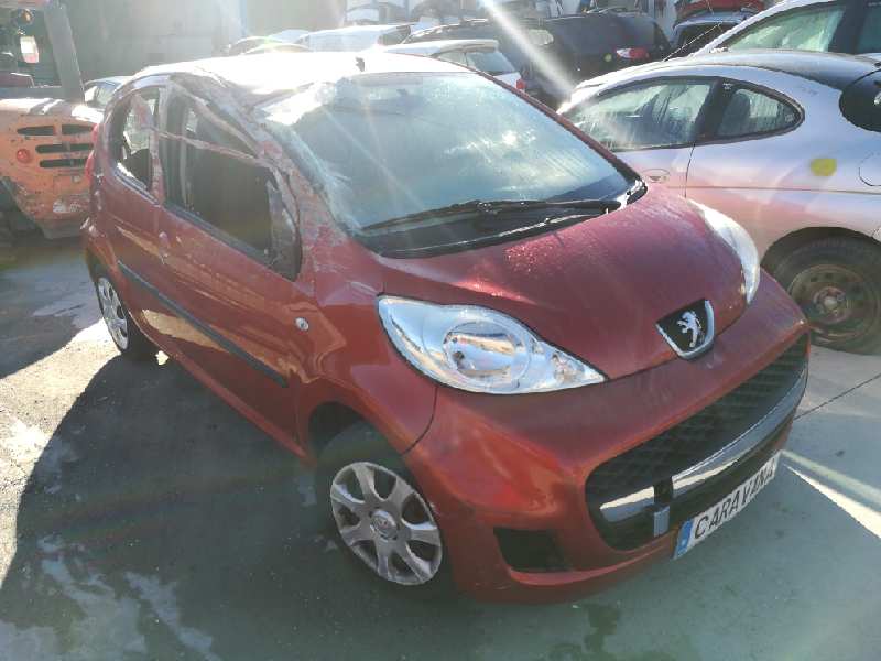 PEUGEOT 107 Peugeot 107 (2005-2014) Фонарь задний правый 6351X6 26589167