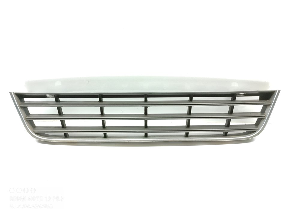 VOLKSWAGEN Passat B6 (2005-2010) Forreste kofanger Nedre Grill 3C0853677 25963481