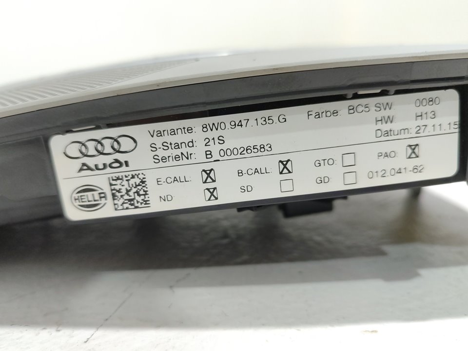 AUDI A4 B9/8W (2015-2024) Άλλα εξαρτήματα εσωτερικού χώρου 8W0947135G 23789511