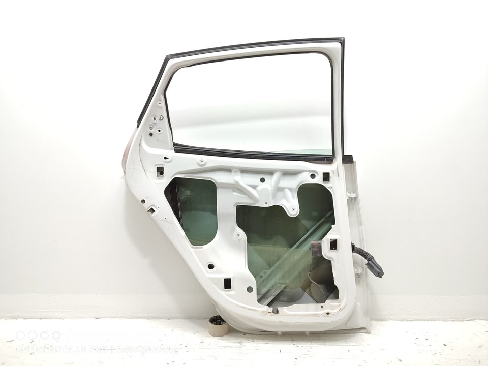 SEAT Ibiza 4 generation (2008-2017) Aizmugurējās kreisās durvis 6J4833055 27320948