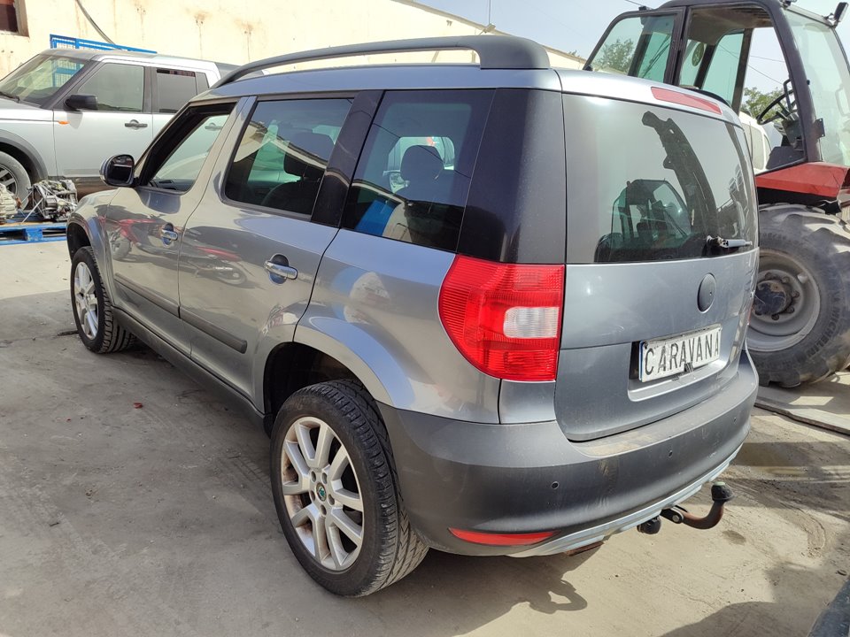 SKODA Yeti 1 generation (2009-2018) Двигатель CBZB 25790786