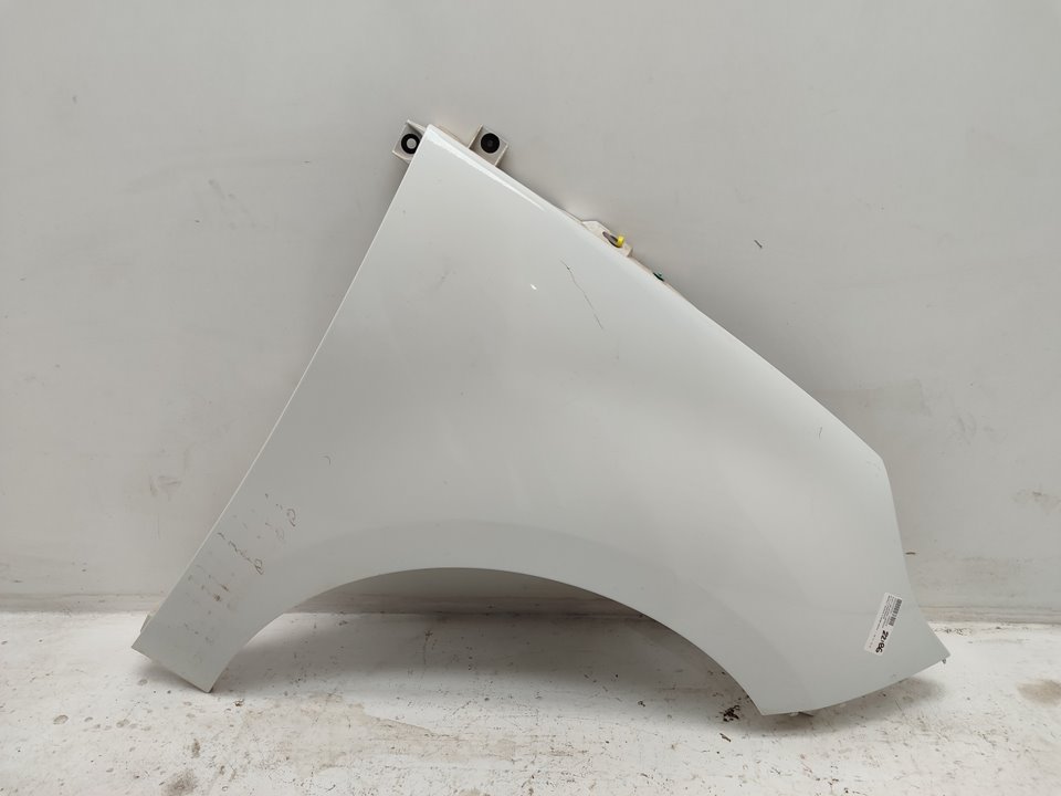 RENAULT Scenic 3 generation (2009-2015) Aripa dreapta față 631017581R 18828236