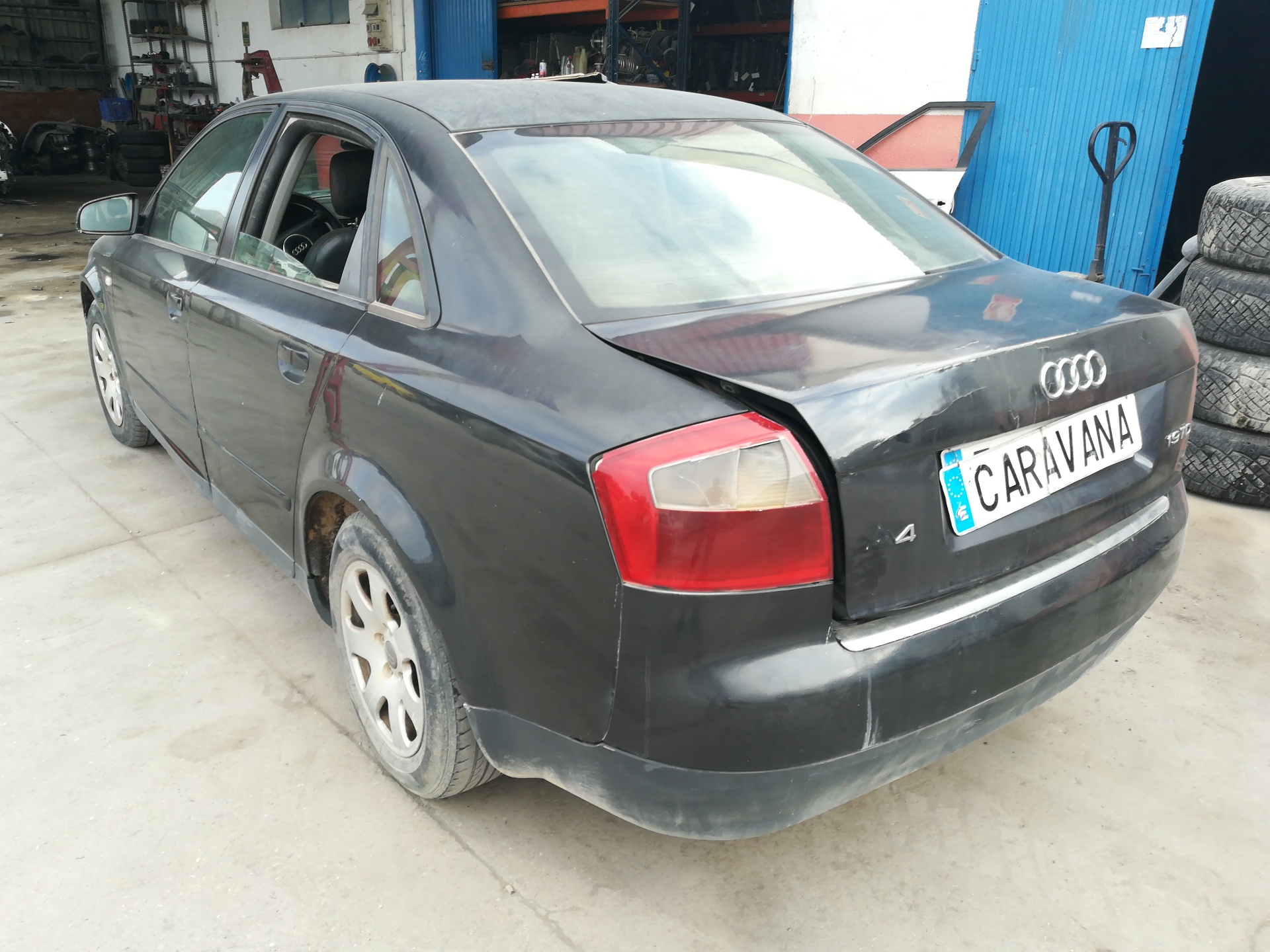 AUDI A4 B6/8E (2000-2005) Priekšējo kreiso durvju slēdzene 4B1837015G 23805073