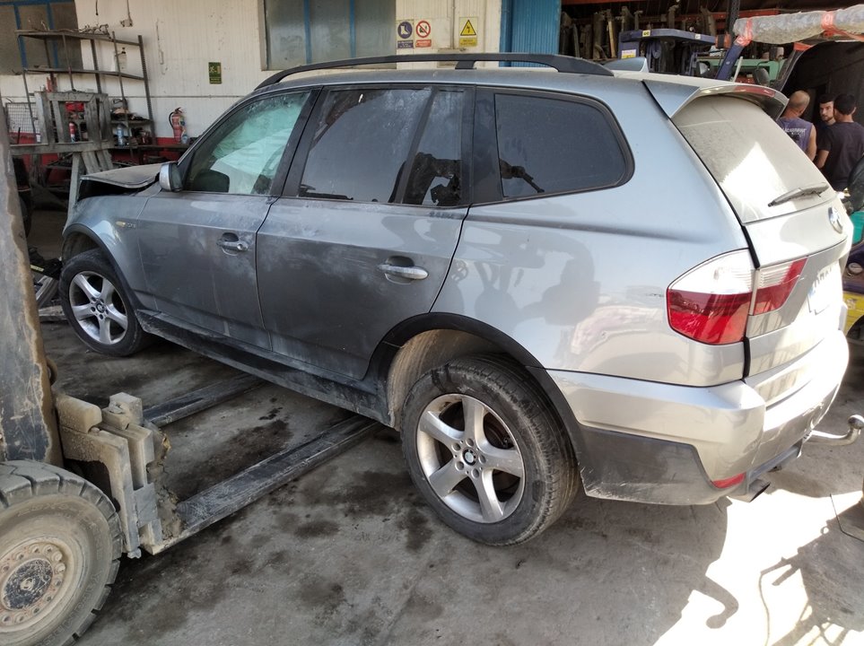 BMW X3 E83 (2003-2010) Комплект колес 7.5JX17H2 25017876