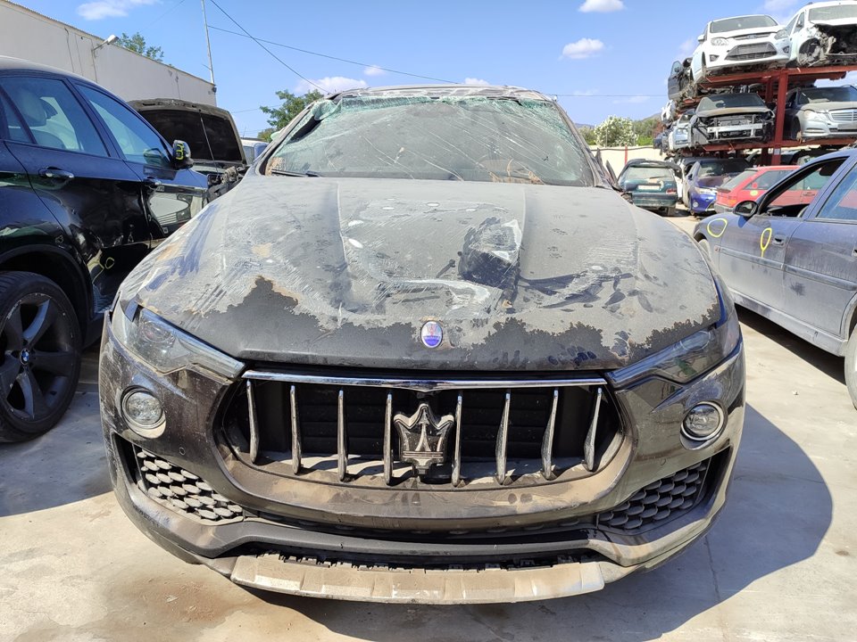 MASERATI Levante 1 generation (2016-2024) Hижняя часть телевизора 670175522 25367728