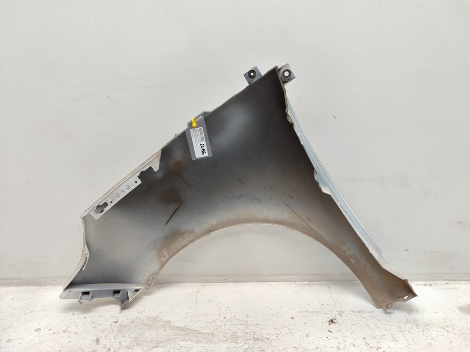 RENAULT Scenic 3 generation (2009-2015) Aripa dreapta față 631017581R 18828236