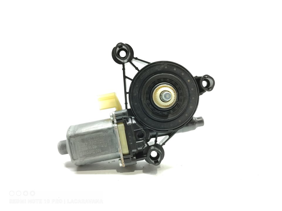 SEAT Leon 3 generation (2012-2020) Vänster framdörr Fönsterregulatormotor 5Q0959801B 26587863