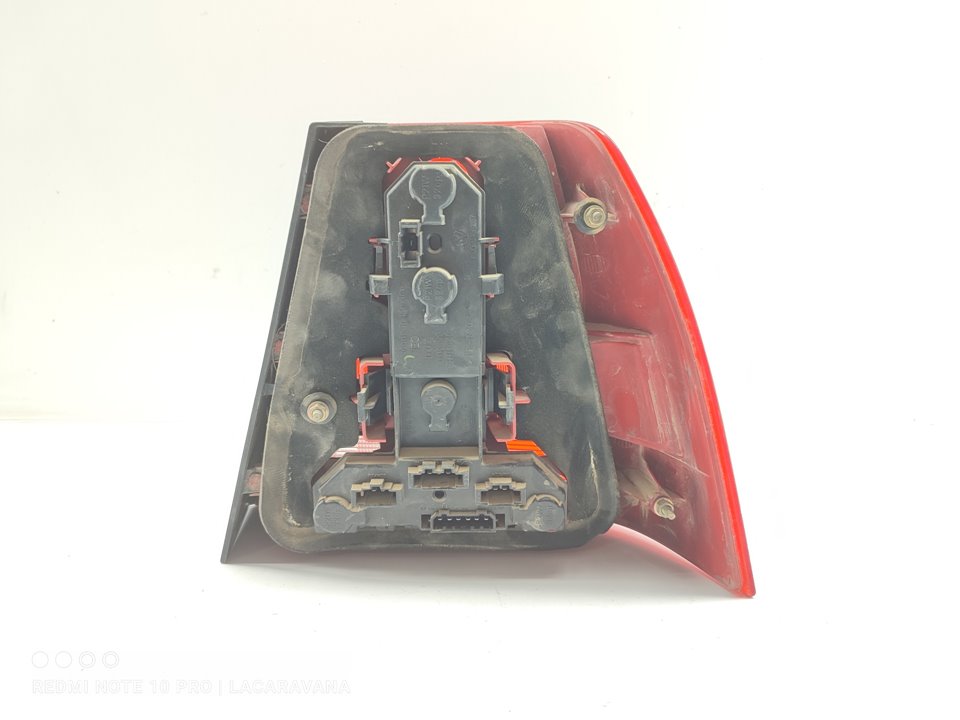 VOLKSWAGEN Bora 1 generation (1998-2005) Rear Left Taillight 1J5945111AA 22936661