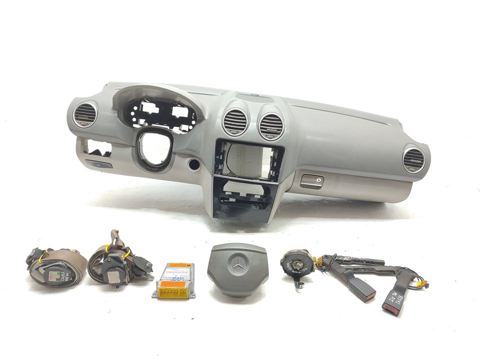 MERCEDES-BENZ M-Class W164 (2005-2011) Other part A1644600098 23805354