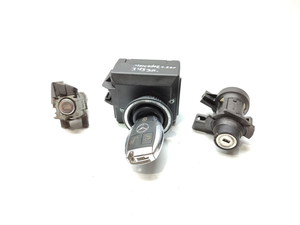 MERCEDES-BENZ C-Class W204/S204/C204 (2004-2015) Ignition Lock A2079057201 26650382