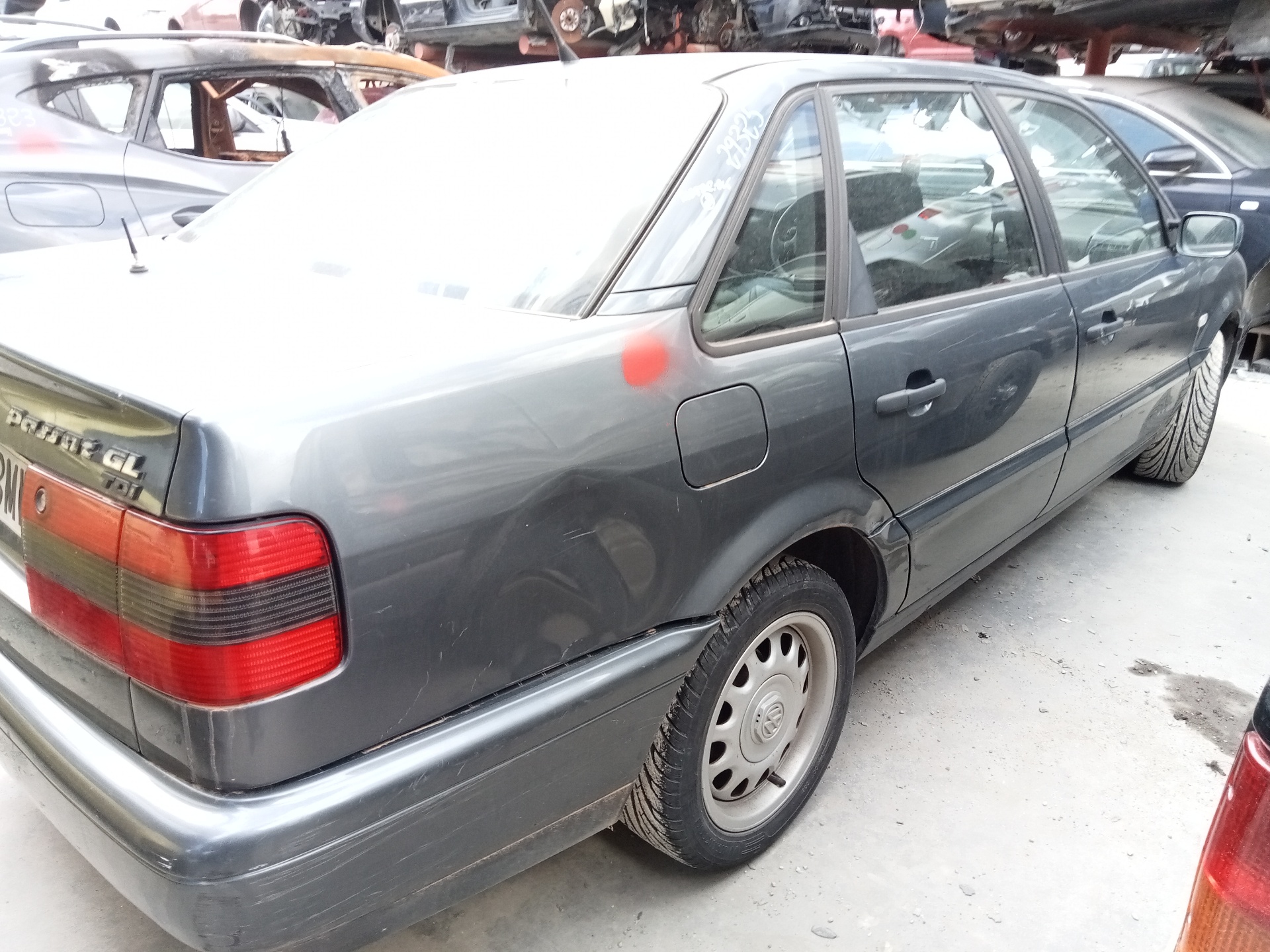 VOLKSWAGEN Passat B3 (1988-1993) Реле 357919506A 18981075