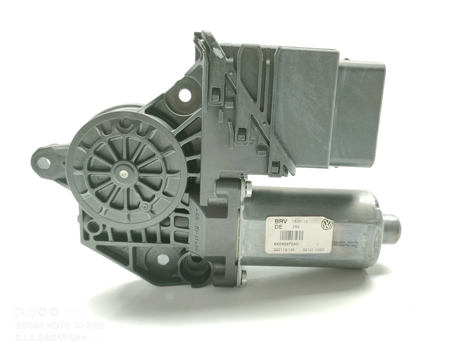 VOLKSWAGEN Golf 6 generation (2008-2015) Motor de control geam ușă  dreapta spate 5K0959704D 25036416