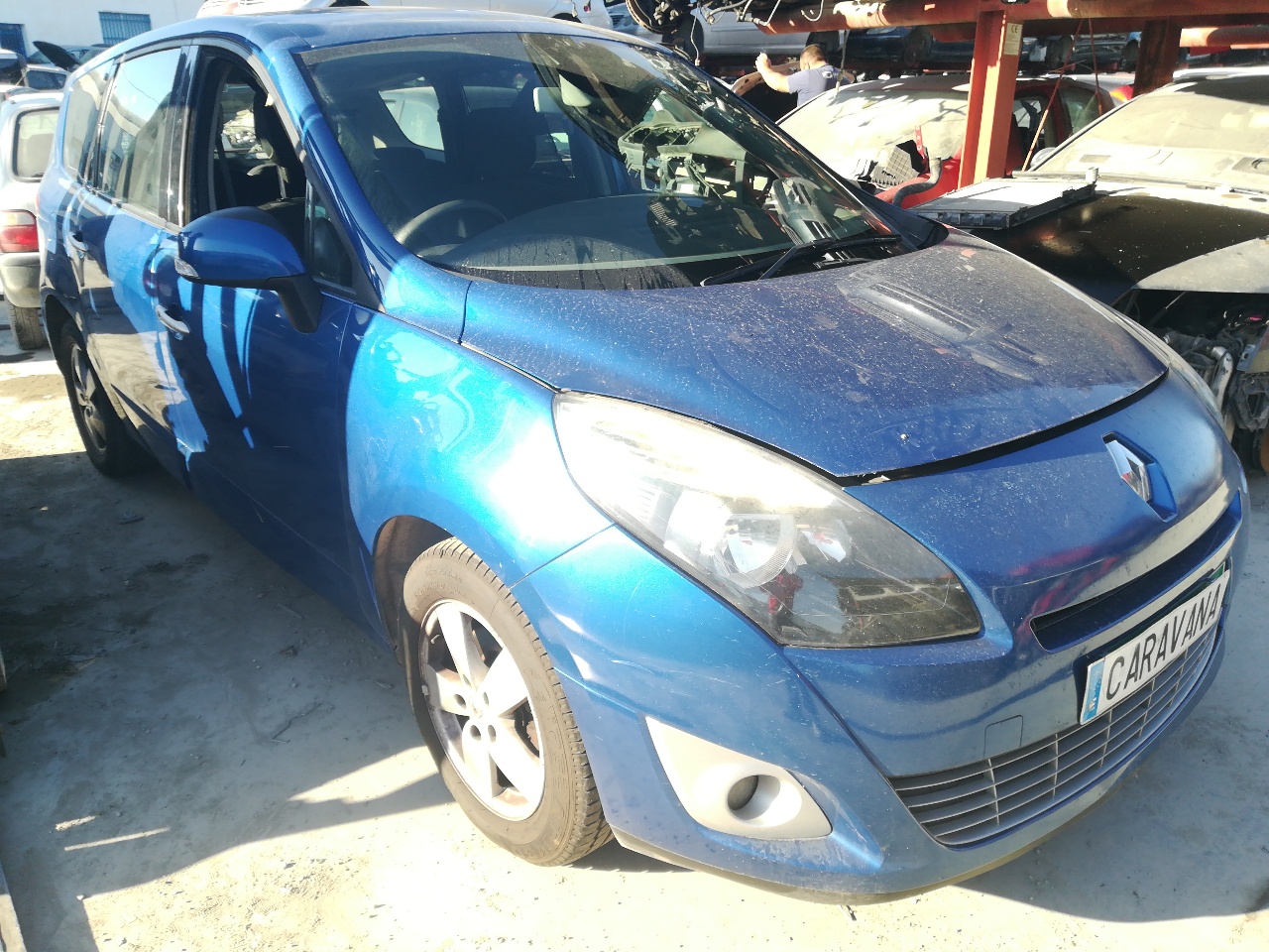 RENAULT Scenic 3 generation (2009-2015) Aripa stânga față 631017581R 22639504