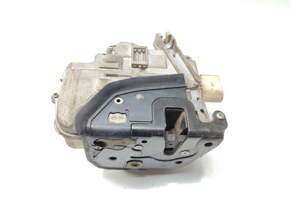 AUDI A6 C6/4F (2004-2011) Замок передней левой двери 4F1837015 23805265