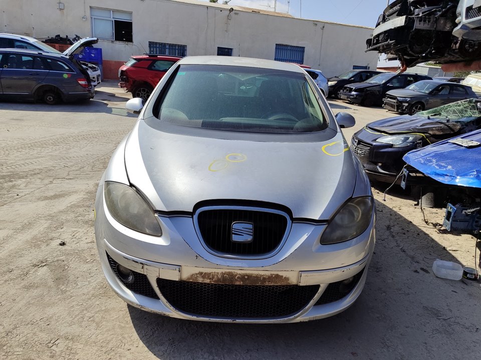 SEAT Altea 1 generation (2004-2013) Ліве бічне дзеркало 5P1857507A 25929233