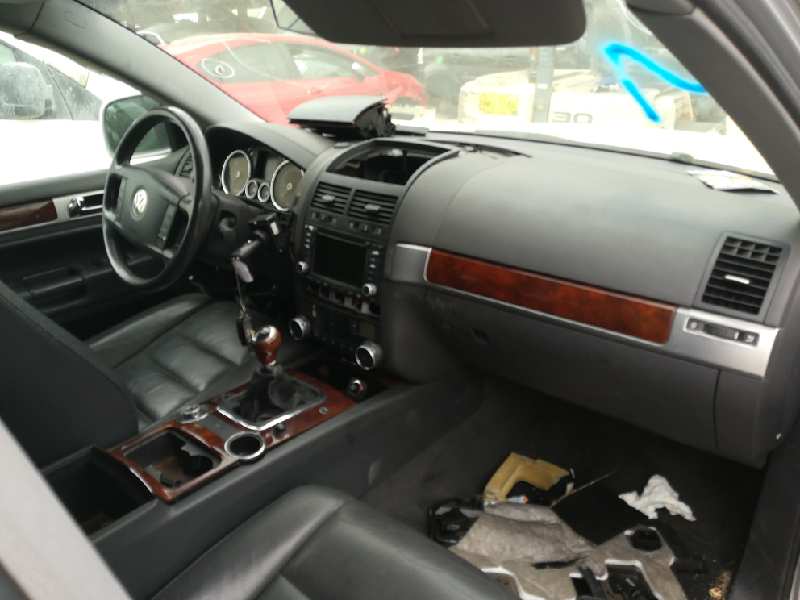 VOLKSWAGEN Touareg 1 generation (2002-2010) Pompă de ulei 070115153 21705065