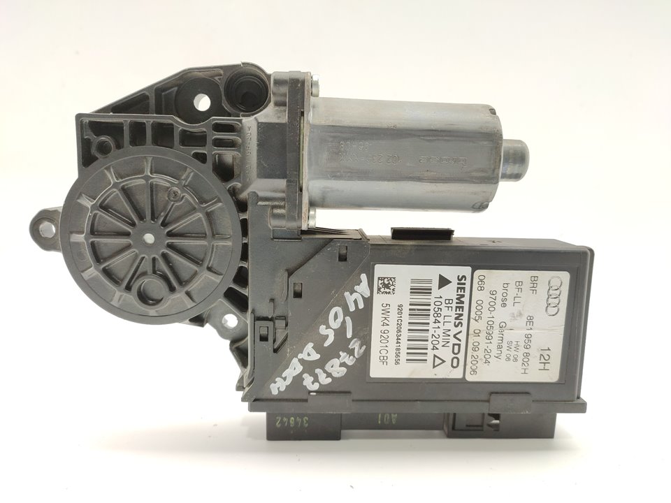 AUDI A4 B7/8E (2004-2008) Front Right Door Window Control Motor 8E1959802H 25029275