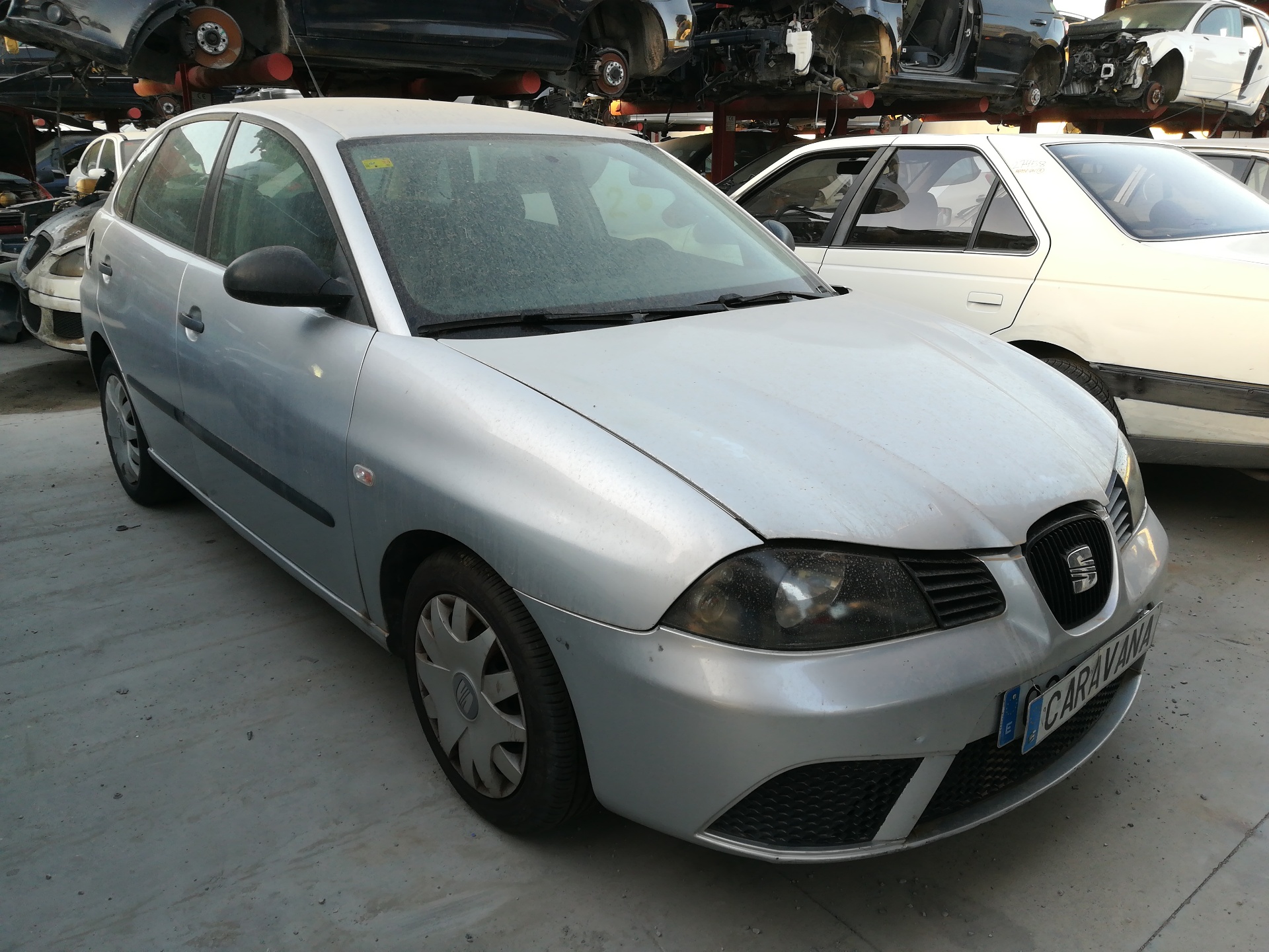 SEAT Ibiza 3 generation (2002-2008) Priekinių dešinių durų stiklo pakelėjas 6L4837752EQ 24254689