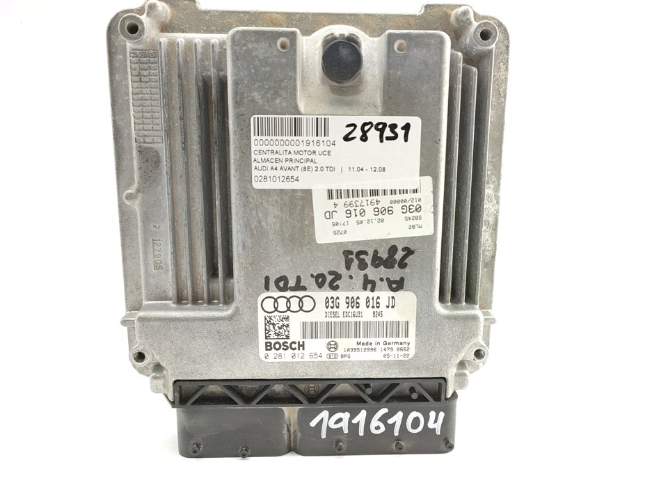 AUDI A4 B7/8E (2004-2008) Moottorin ohjausyksikkö ECU 0281012654 18947598