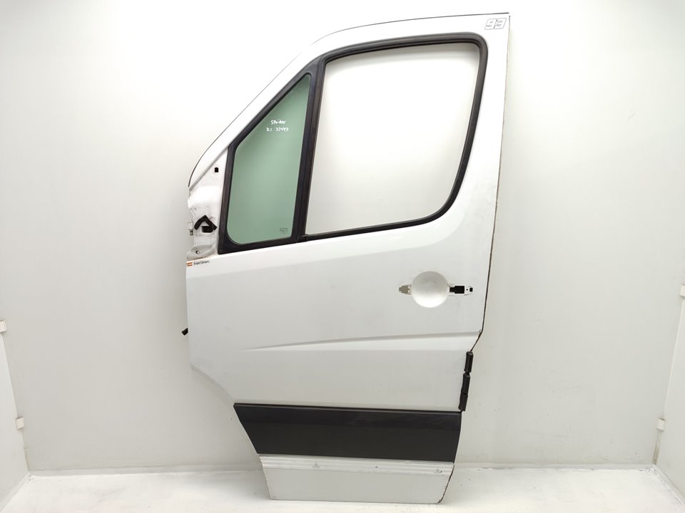 MERCEDES-BENZ Sprinter 2 generation (906) (2006-2018) Front Left Door A9067200005 25033228