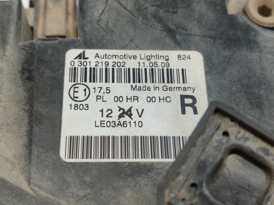 AUDI A4 B7/8E (2004-2008) Oikea etuvalo 0301219202 25021333