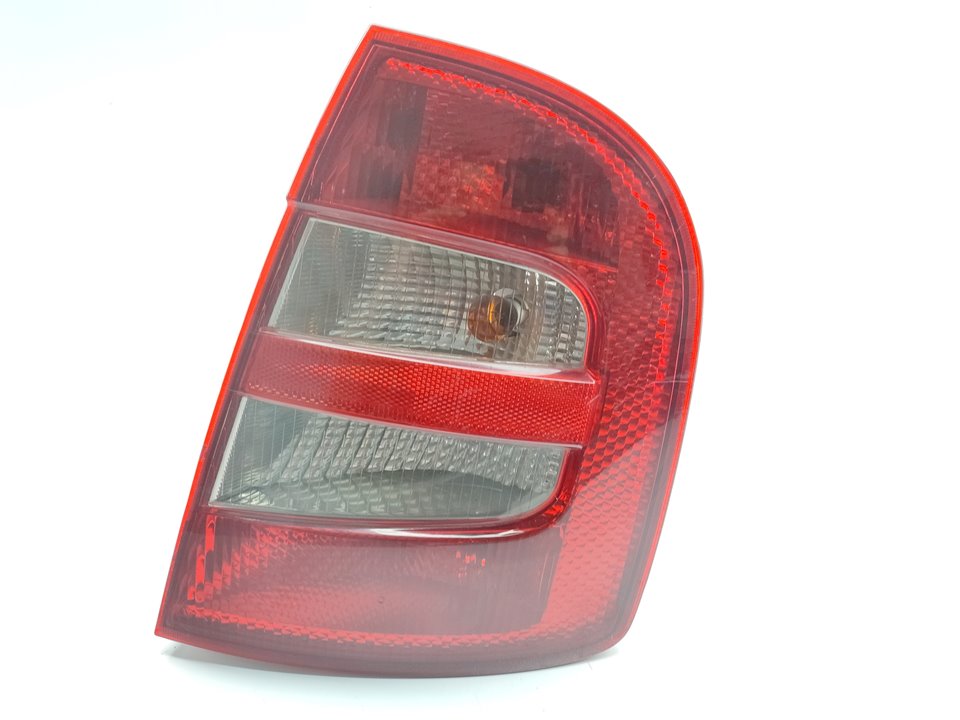 SKODA Fabia 6Y (1999-2007) Rear Right Taillight Lamp 6Y6945112 23331907