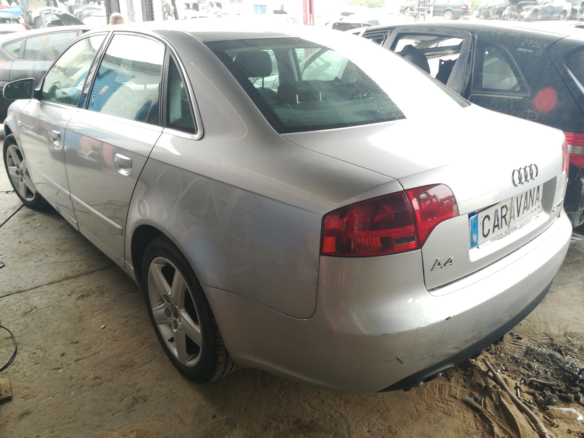 AUDI A4 B6/8E (2000-2005) Far dreapta față 8E5945096 18876349