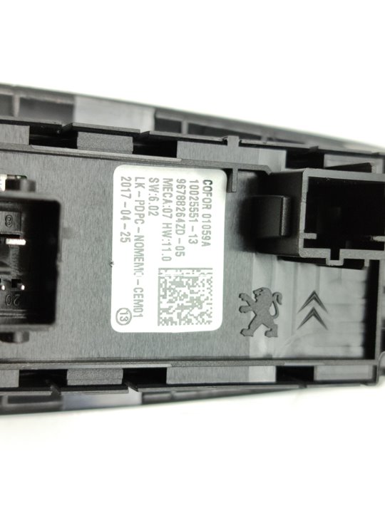 PEUGEOT 308 T9 (2013-2021) Кнопка стеклоподъемника передней левой двери 96788264ZD 24457451