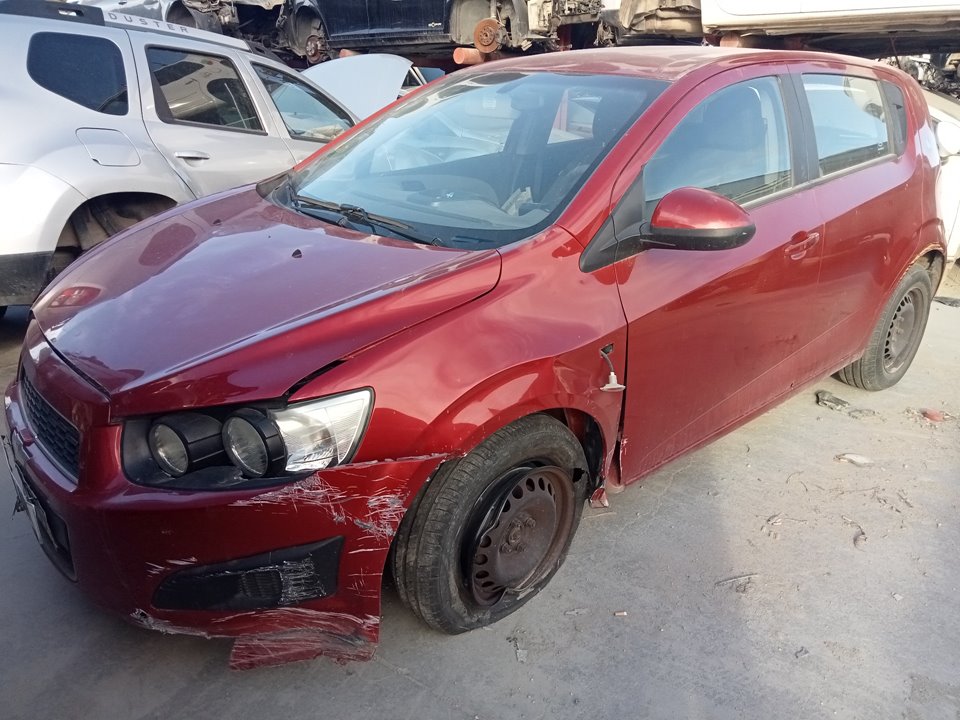 CHEVROLET Aveo T300 (2011-2020) Încuietoarea ușă stânga față 13579522 25949730