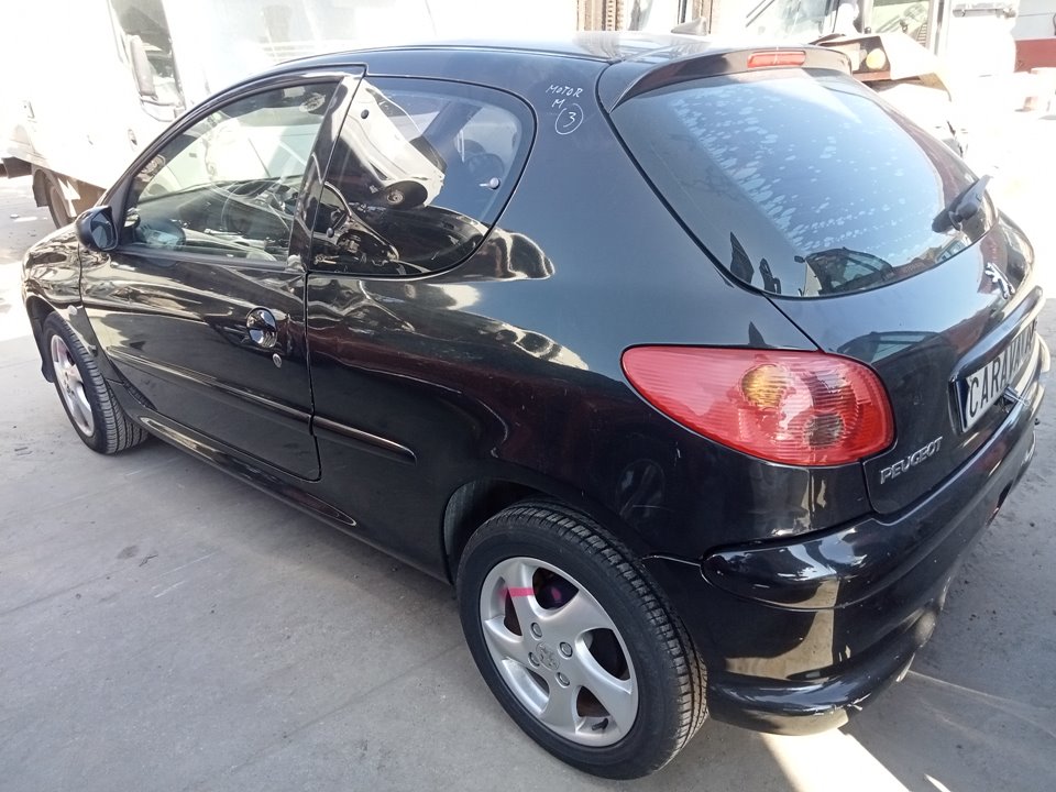 PEUGEOT 206 1 generation (1998-2009) Ľavé predné svetlomety 9628666880 25019918