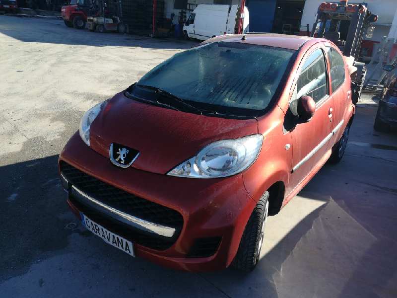 PEUGEOT 107 Peugeot 107 (2005-2014) Фонарь задний правый 6351X6 26589167