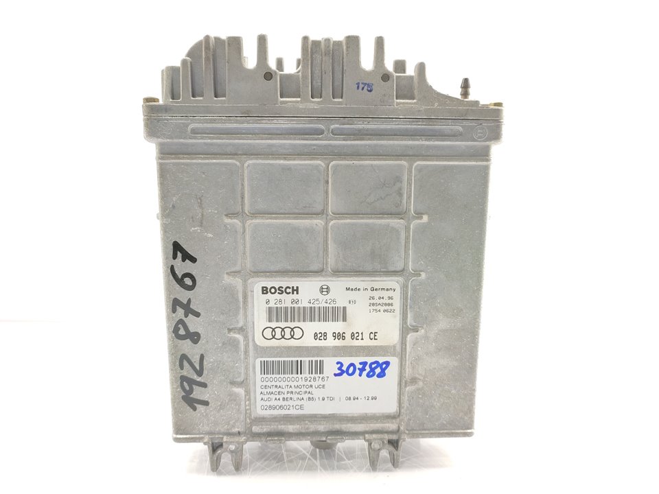 AUDI A4 B5/8D (1994-2001) Engine Control Unit ECU 028906021CE 18963222