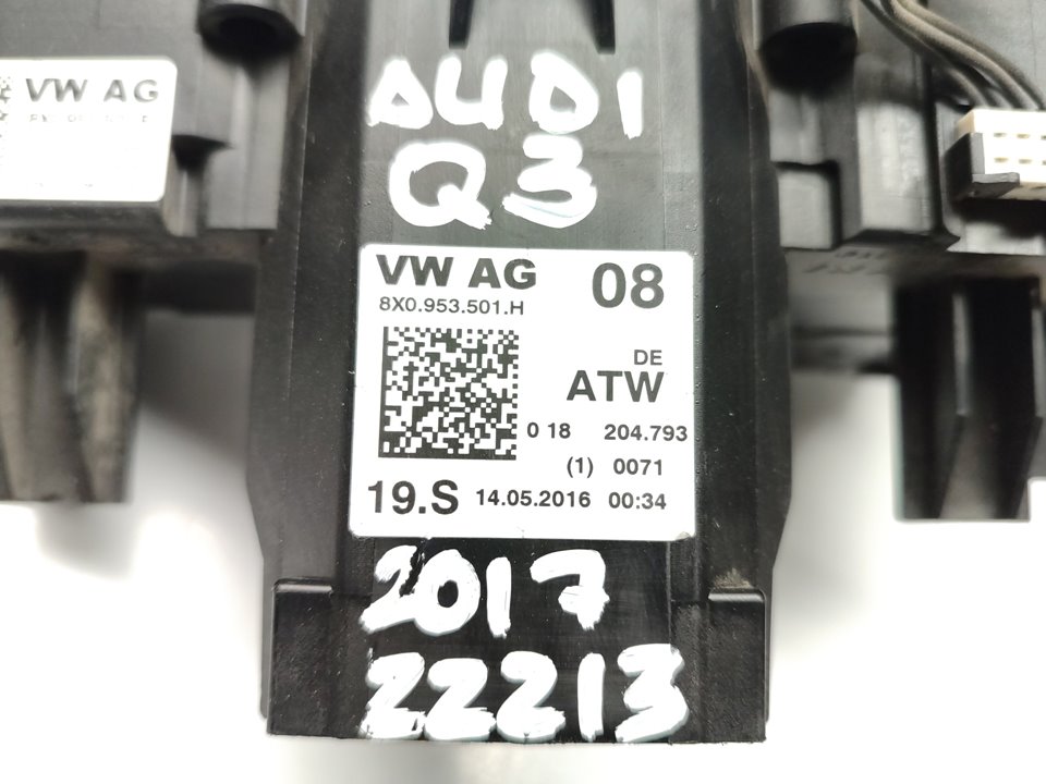 AUDI Q3 8U (2011-2020) Switches 8X0953502B 23997122