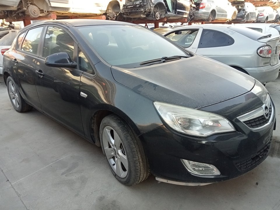 OPEL Astra J (2009-2020) Priekšējo labo durvju logu pacēlājs 13350759 24452129