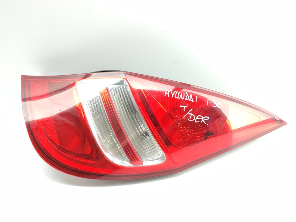HYUNDAI i30 FD (1 generation) (2007-2012) Rear Right Taillight Lamp 924022R0 22632284