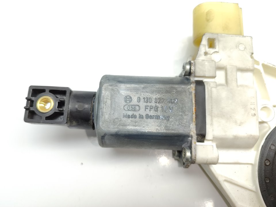 BMW 3 Series E90/E91/E92/E93 (2004-2013) Motor regulator geam ușă stânga față 0130822402 23283448