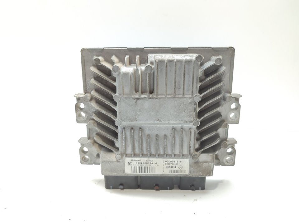 RENAULT Laguna 3 generation (2007-2015) Engine Control Unit ECU 8200981816 25790798