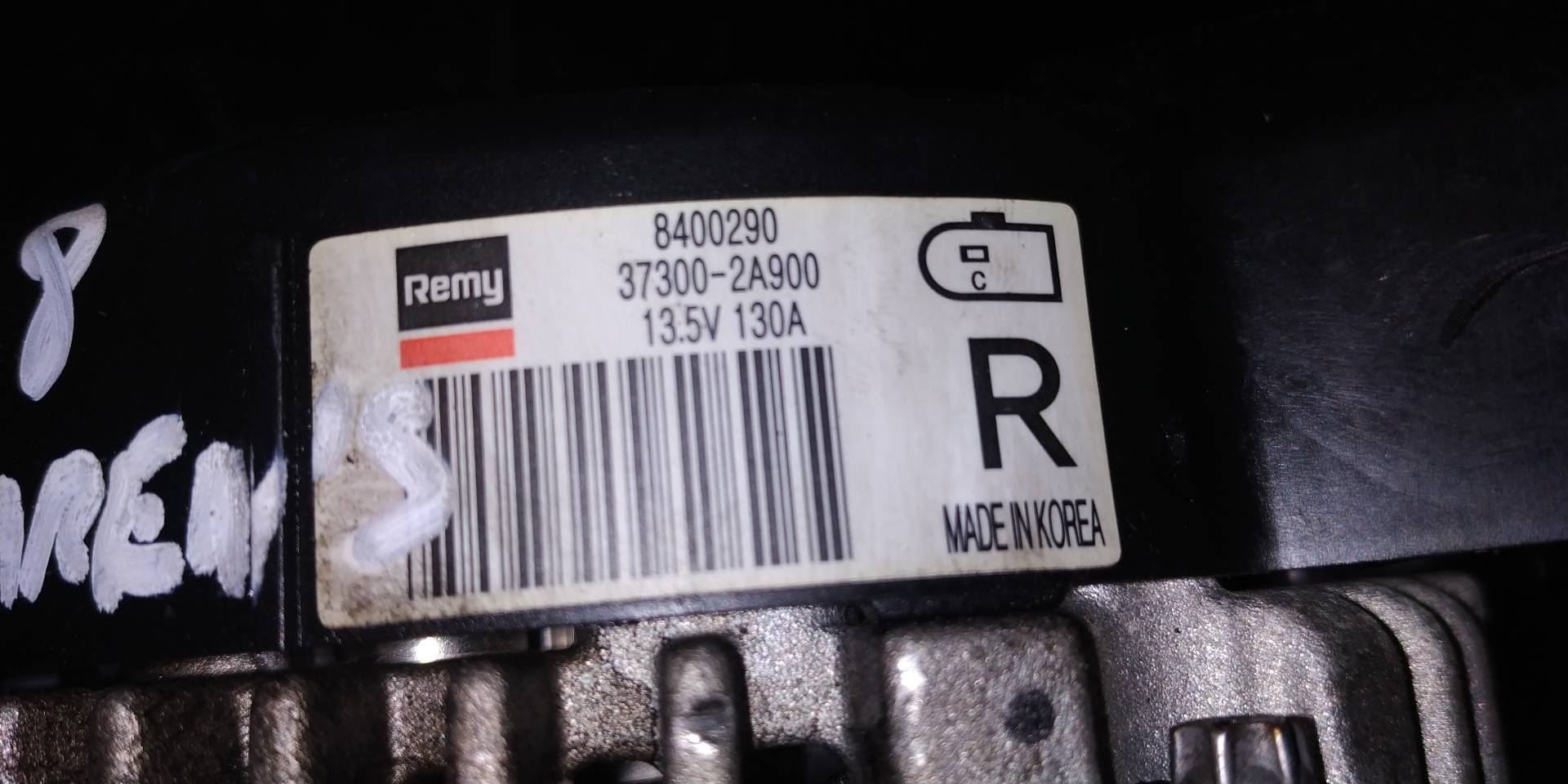 KIA Carens 3 generation (RP) (2013-2019) Alternator 373002A900 18863283