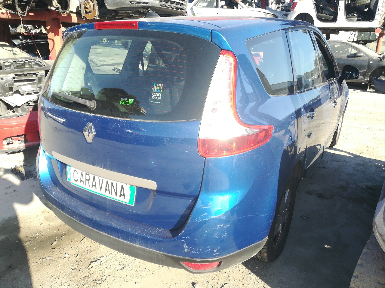 RENAULT Scenic 3 generation (2009-2015) Aripa stânga față 631017581R 22639504