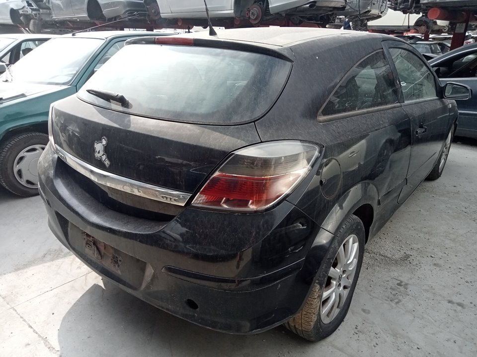 OPEL Astra J (2009-2020) Aizmugurējā labā durvju slēdzene 13128116 23804839