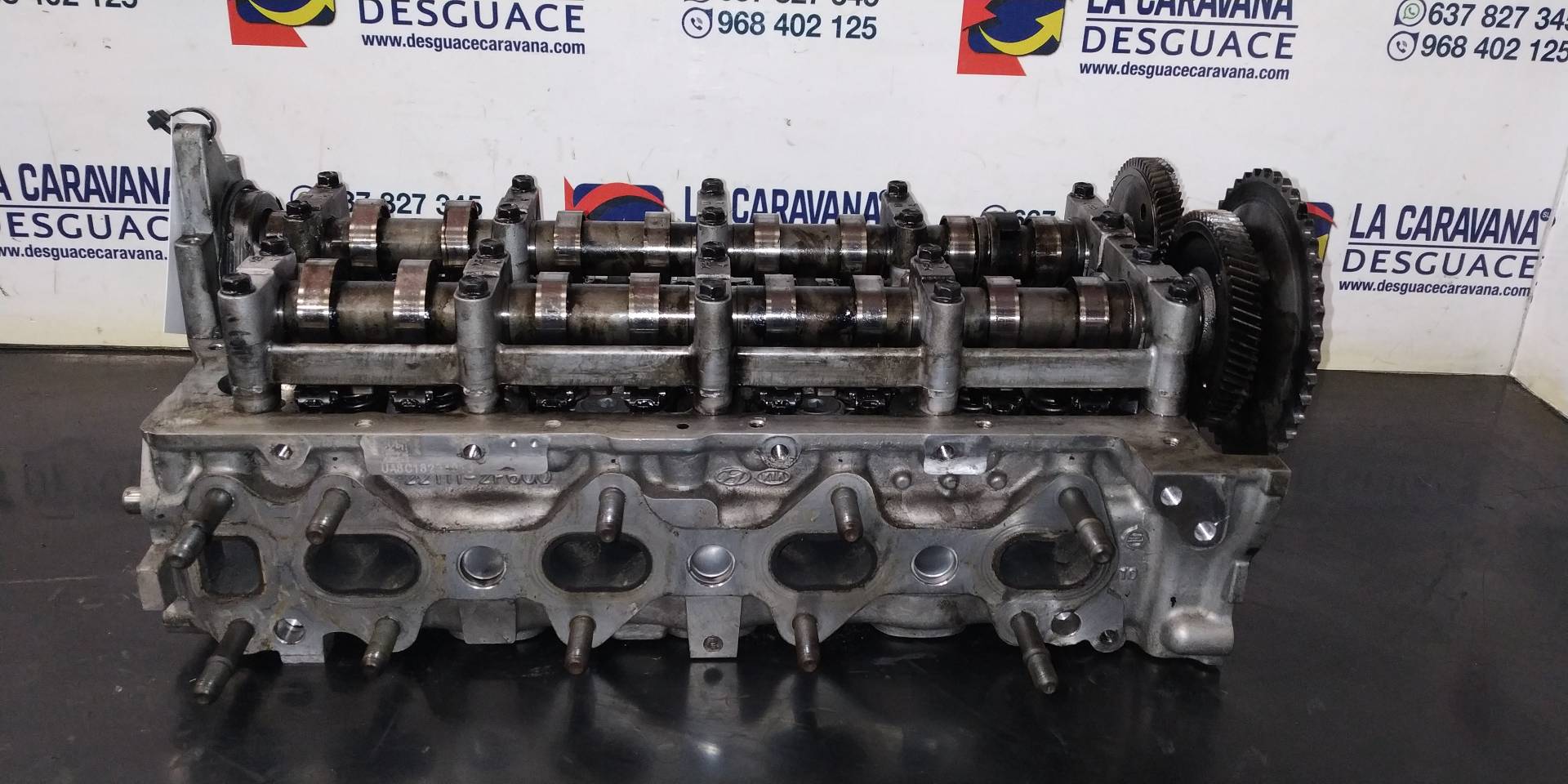 HYUNDAI Santa Fe DM (2012-2020) Engine Cylinder Head 221112F600 25017211
