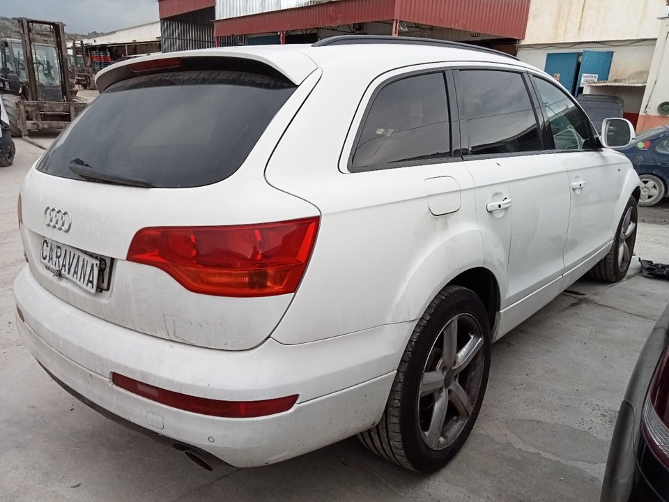 AUDI Q7 4L (2005-2015) Pavaros paskirstymo dėžė (razdatkė) KJZ 25019520