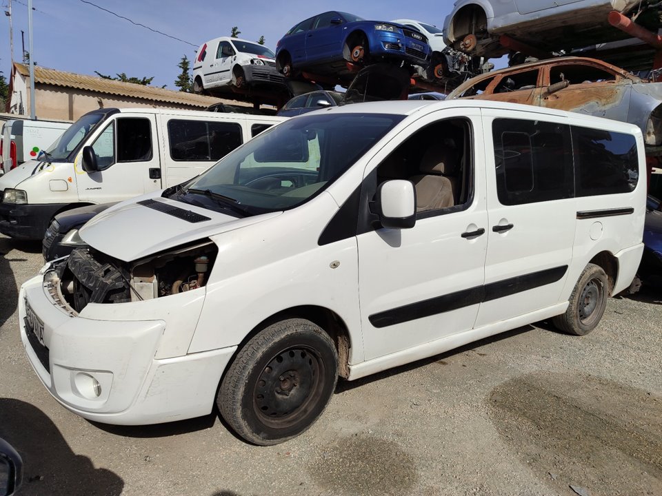 FIAT Scudo 2 generation (2007-2016) Priekinių dešinių durų veidrodis 14007417WP 25929180