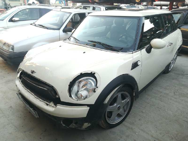 MINI Cooper R56 (2006-2015) Priekšējo kreiso durvju logu pacēlājs 51332756083 18860092