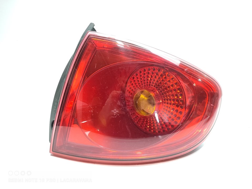 SEAT Toledo 3 generation (2004-2010) Rear Right Taillight Lamp 5P0945112 26587609