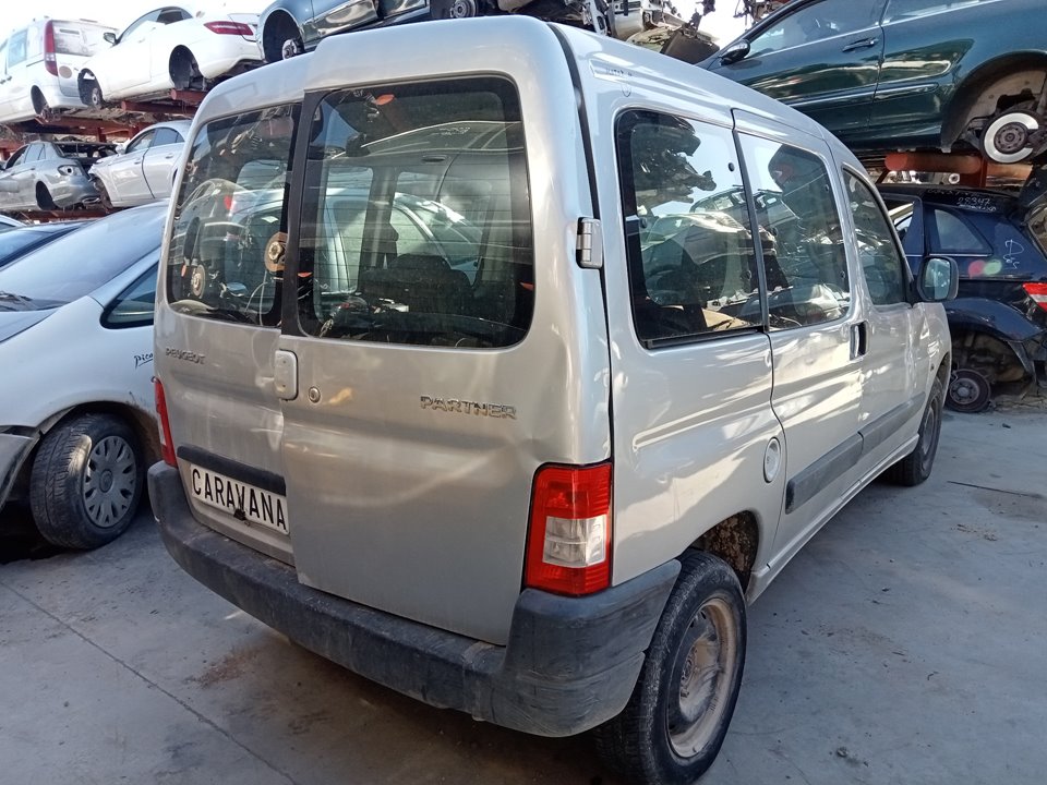 PEUGEOT Partner 1 generation (1996-2012) Крыло переднее правое 7841Q1 23988922