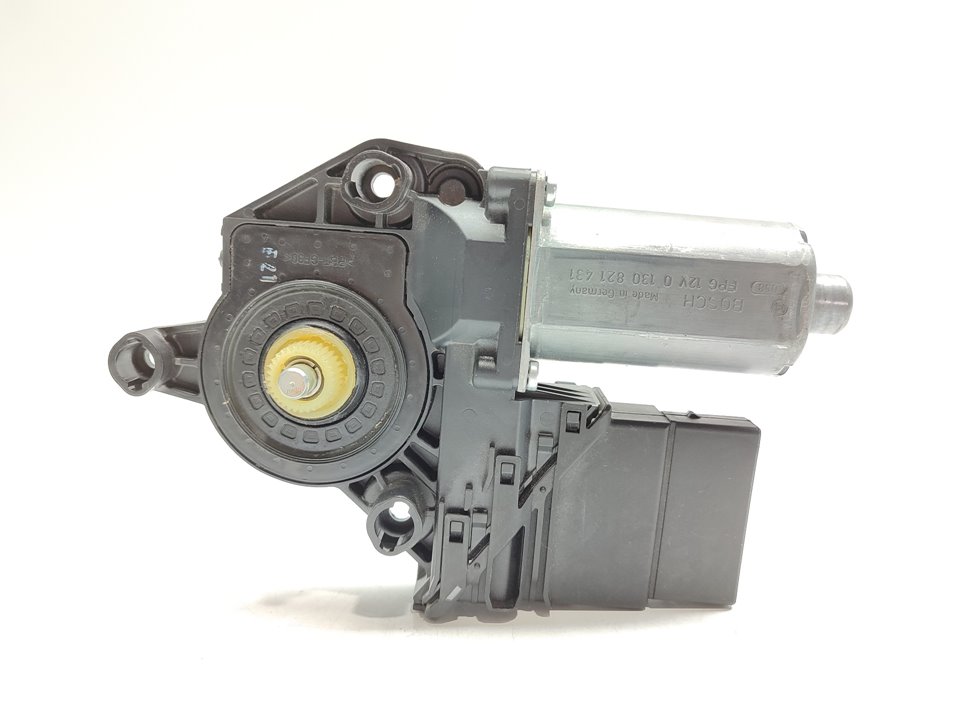 VOLKSWAGEN Golf 6 generation (2008-2015) Rear Right Door Window Control Motor 5K0959795 25046314