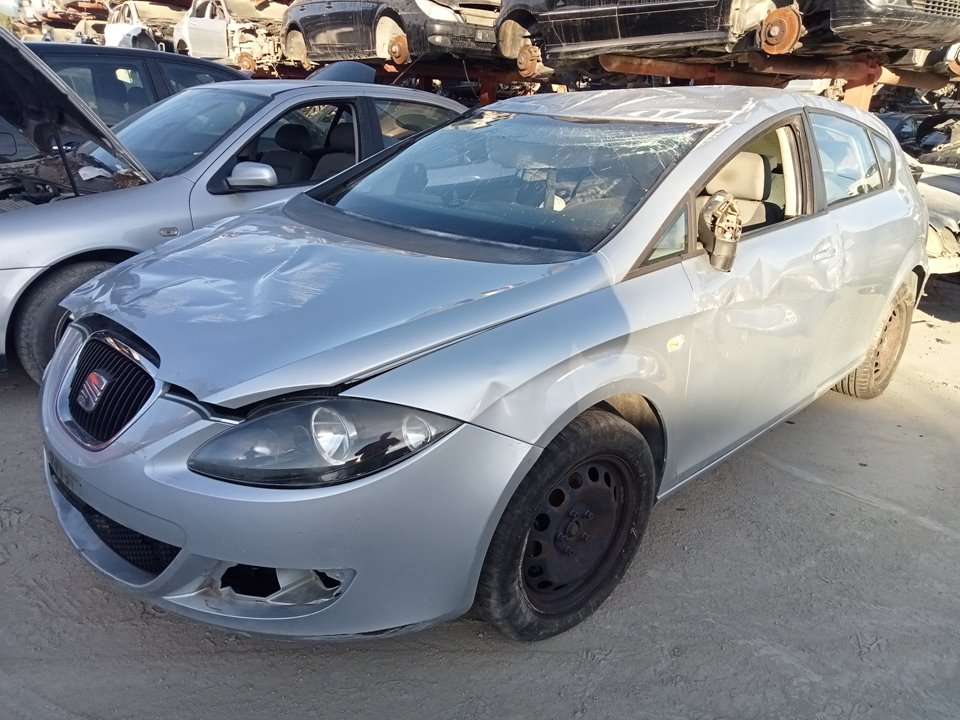 SEAT Leon 2 generation (2005-2012) Gyújtászár 1K0905851 25045177