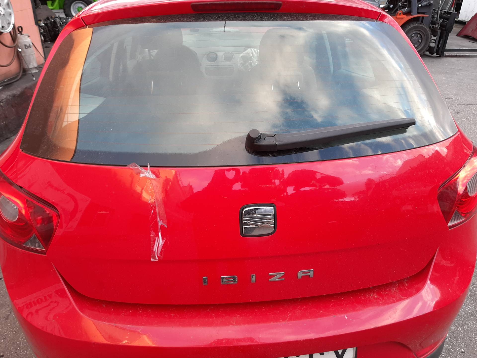 SEAT Ibiza 4 generation (2008-2017) Крышка багажника 6J4827024 18573458