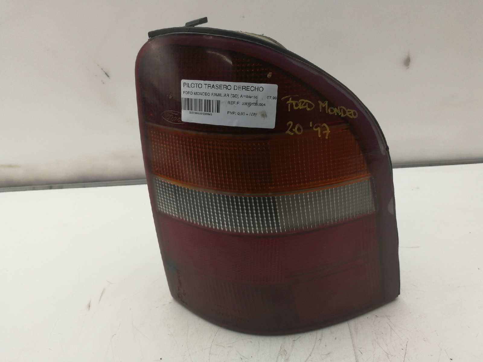 FORD Mondeo 1 generation (1993-1996) Rear Right Taillight Lamp 93BG13N004 18509496